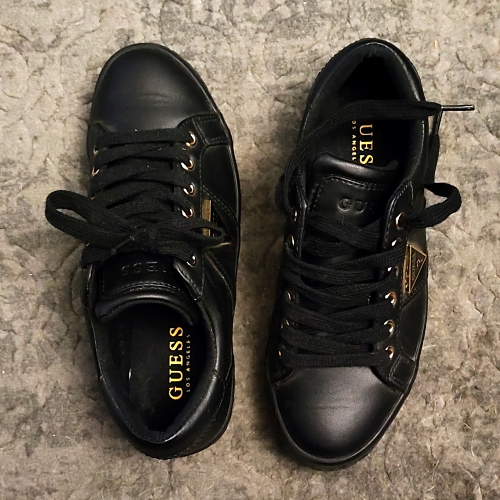Black Guess Shoes